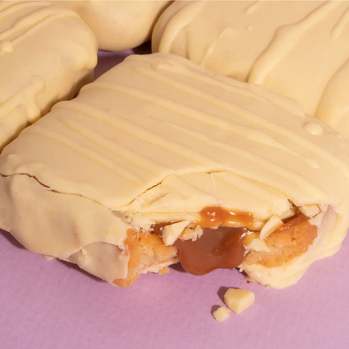 Blondie de macadamia con chocolate blanco