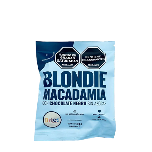 Blondie de macadamia con chocolate negro